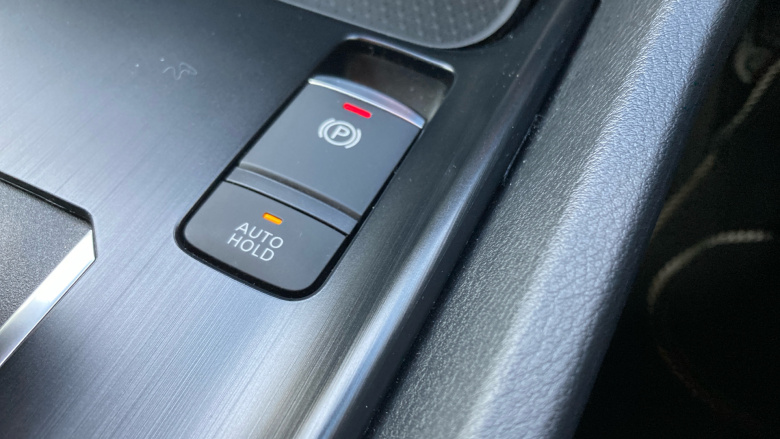 Nissan Qashqai 1.3 DiG-T MH 158 Acenta Premium 5dr Xtronic Petrol Hatchback